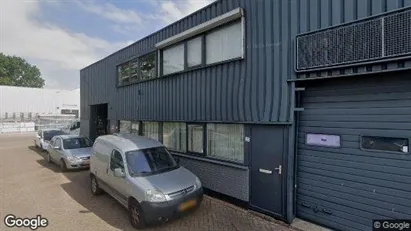 Bedrijfsruimtes for rent in Hellevoetsluis - Photo from Google Street View