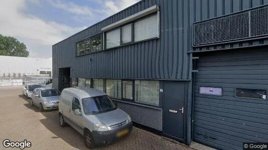 Bedrijfsruimtes for rent i Hellevoetsluis - Foto uit Google Street View