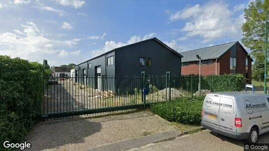 Bedrijfsruimtes for rent i Loon op Zand - Foto uit Google Street View