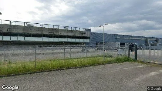 Bedrijfsruimtes for rent i Lelystad - Foto uit Google Street View