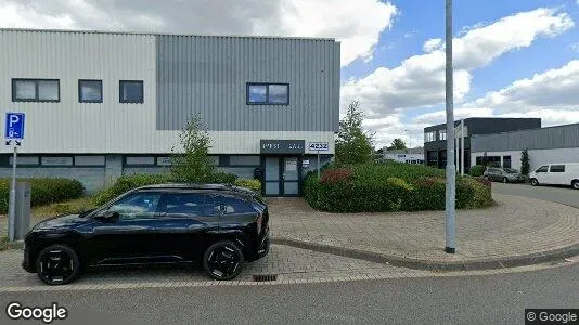 Bedrijfsruimtes for rent i Eindhoven - Foto uit Google Street View