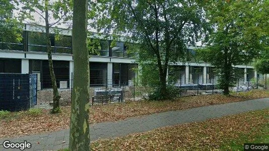 Bedrijfsruimtes for rent i Best - Foto uit Google Street View