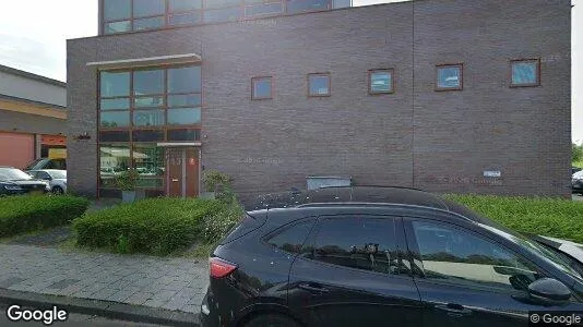 Bedrijfsruimtes for rent i Zwijndrecht - Foto uit Google Street View
