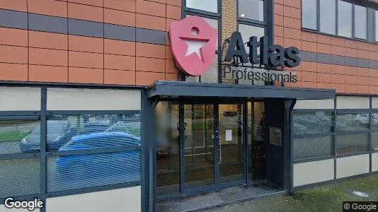 Bedrijfsruimtes for rent i Haarlemmermeer - Foto uit Google Street View