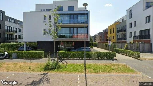 Bedrijfsruimtes for sale i Almere - Foto uit Google Street View
