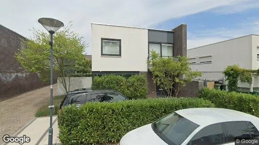 Bedrijfsruimtes for sale i Helmond - Foto uit Google Street View