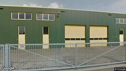 Bedrijfsruimtes for rent i Nieuwkoop - Foto uit Google Street View