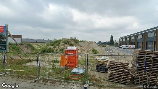 Bedrijfsruimtes for rent i Halderberge - Foto uit Google Street View