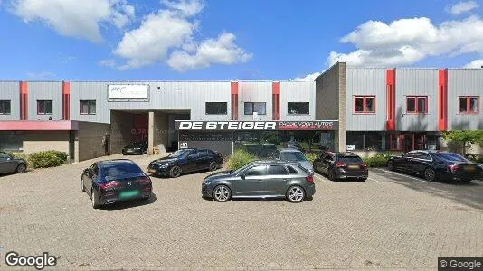 Bedrijfsruimtes for rent i Almere - Foto uit Google Street View