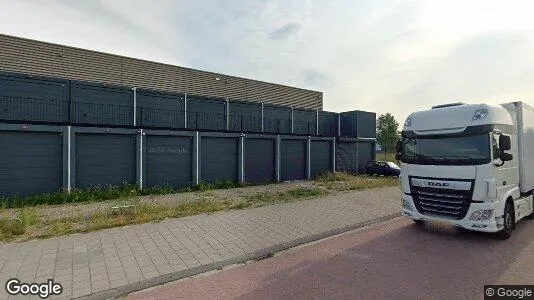 Bedrijfsruimtes for sale i Amsterdam Westpoort - Foto uit Google Street View