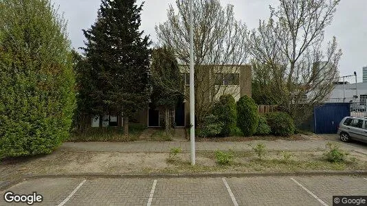 Bedrijfsruimtes for rent i Amsterdam Westpoort - Foto uit Google Street View