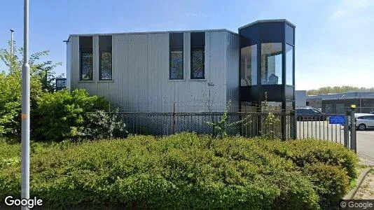 Bedrijfsruimtes for rent i Haarlemmermeer - Foto uit Google Street View