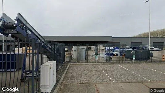 Bedrijfsruimtes for rent i Amsterdam Westpoort - Foto uit Google Street View