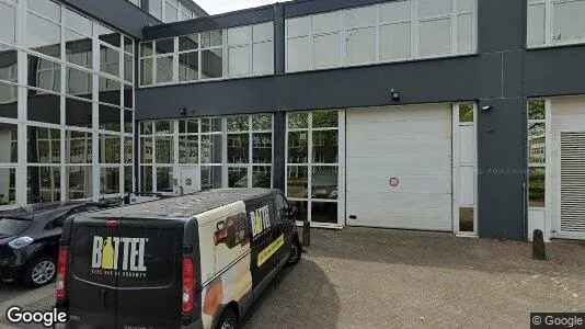 Bedrijfsruimtes for rent i Amsterdam Westpoort - Foto uit Google Street View