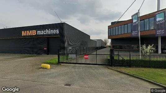 Bedrijfsruimtes for rent i Oosterhout - Foto uit Google Street View