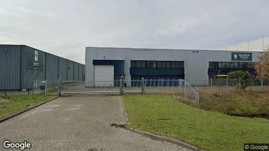 Bedrijfsruimtes for rent i Tilburg - Foto uit Google Street View