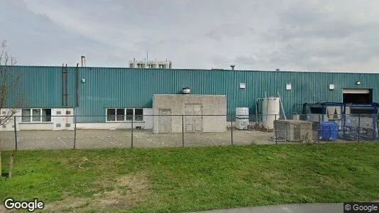 Bedrijfsruimtes for rent i Oosterhout - Foto uit Google Street View