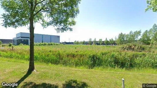 Bedrijfsruimtes for rent i Dordrecht - Foto uit Google Street View