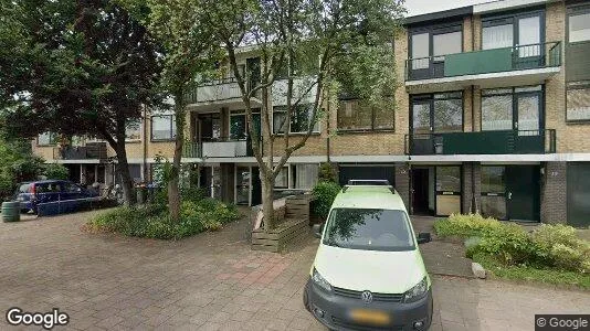 Bedrijfsruimtes for rent i Huizen - Foto uit Google Street View