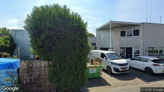 Bedrijfsruimtes for rent i Almere - Foto uit Google Street View