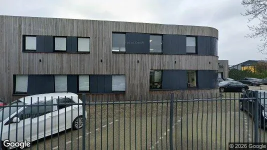 Bedrijfsruimtes for rent i Drimmelen - Foto uit Google Street View
