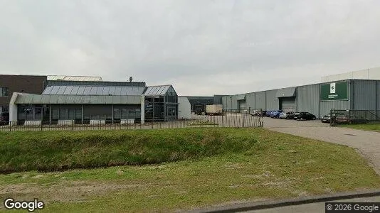 Bedrijfsruimtes for rent i Tilburg - Foto uit Google Street View