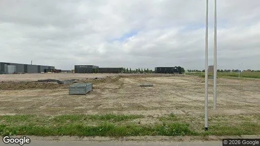 Bedrijfsruimtes for rent i Hellevoetsluis - Foto uit Google Street View