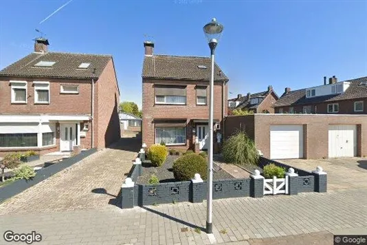 Bedrijfsruimtes for rent i Helmond - Foto uit Google Street View